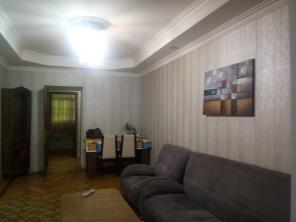 Bakida gundelik kiraye evler  Посуточная аренда квартир в Баку +994504975260