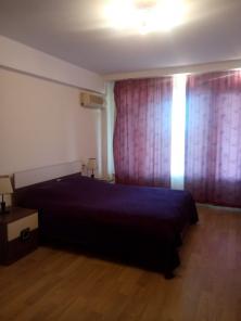Посуточная 3 комнатная квартира в самом центре Баку