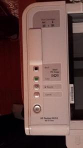 Продаю принтер-сканер HP Deskjet F4213
