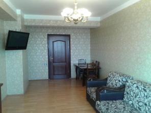Обменяю или продам квартиру в центре г.Баку на квартиру в г.Москве.